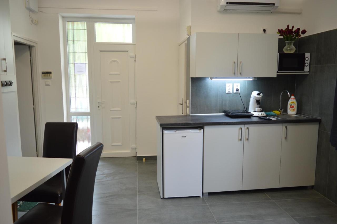 Belvarosi Apartman Πετς Εξωτερικό φωτογραφία